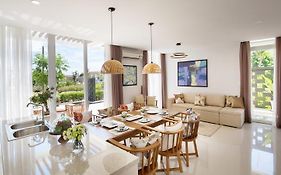 Biệt thự và Câu lạc bộ bãi biển Oceanami -Do Tập đoàn Oceanami quản lý